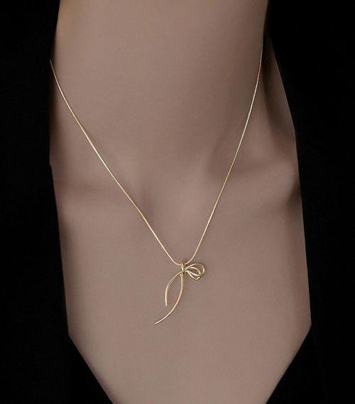 【la déesse】No.509・Necklace ラデュースカラコン