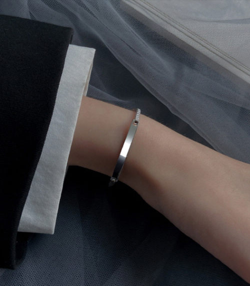 【Angerie】No.438・Bracelet アンジェリーカラコン