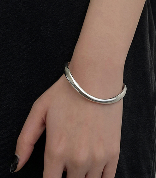 【Angerie】No.153・Bracelet アンジェリーカラコン