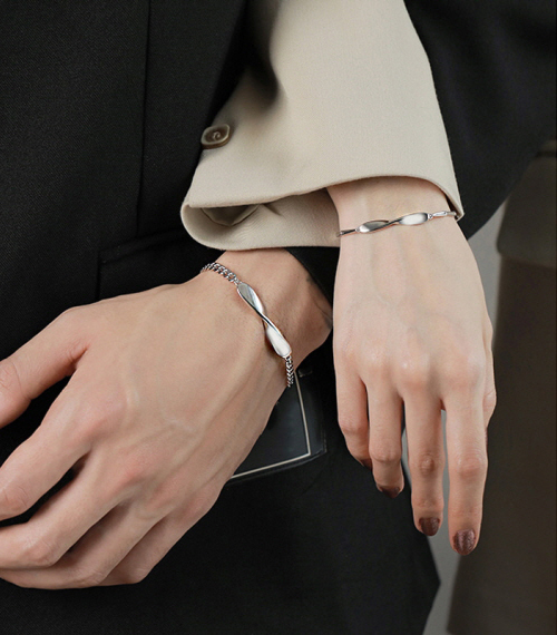 【la déesse】Couple.002・Bracelet ラデュースカラコン